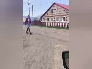 on the streets of the bashkir town of birsk, a fearless andryusha was noticed.		arina never admitted to the author of the video in what her name is